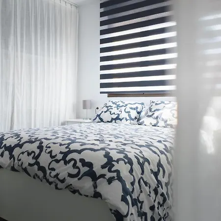 Loft En - Cimavilla Con Vistas Al Cerro 기욘